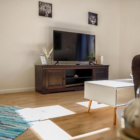 Blue Chili 18 Zentrales City-Apartment Am Hasselbachplatz, 4 Personen 马格德堡 外观 照片